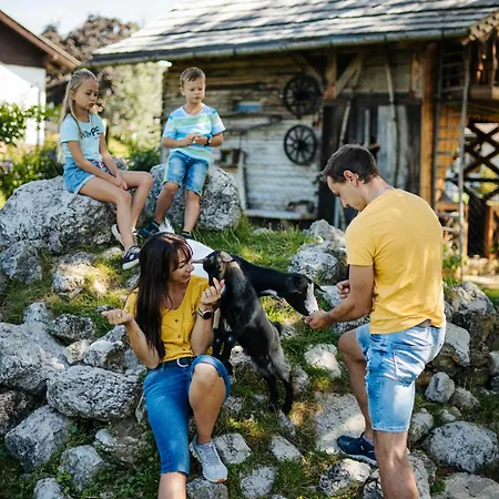 Erlebnisbauernhof Tschom * Sankt Kanzian am Klopeiner See