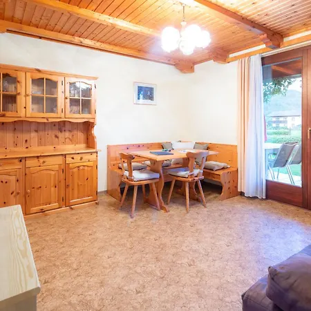 Apartment Erlebnisbauernhof Tschom Sankt Kanzian am Klopeiner See