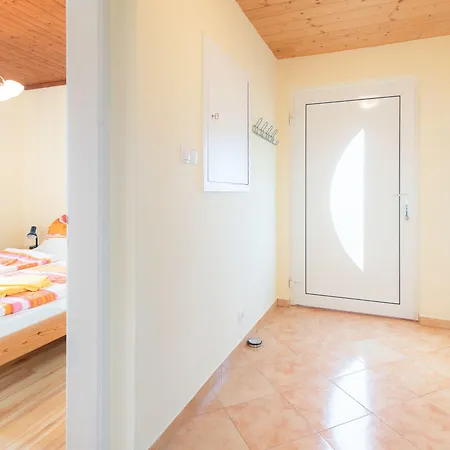 Erlebnisbauernhof Tschom Apartment