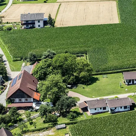 Apartment Erlebnisbauernhof Tschom *