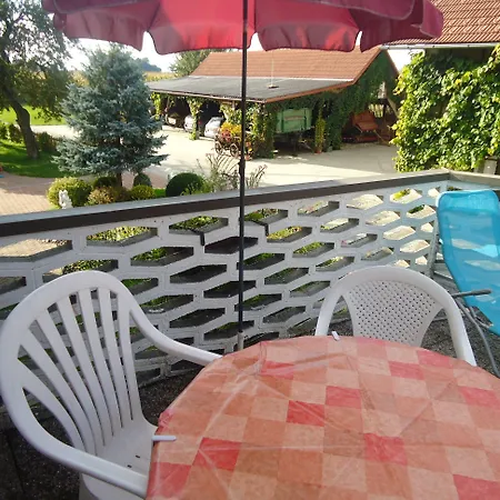 Erlebnisbauernhof Tschom