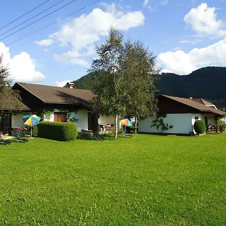 Erlebnisbauernhof Tschom Apartment *