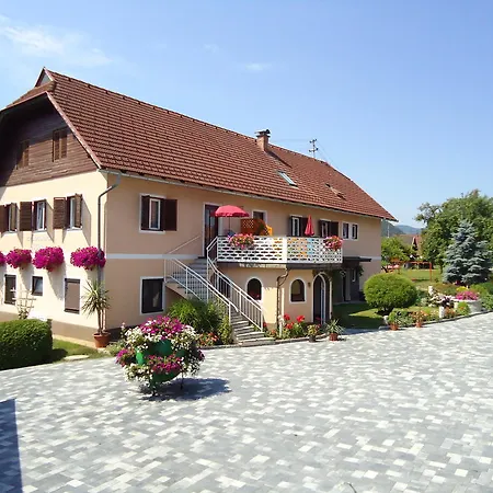 Erlebnisbauernhof Tschom Sankt Kanzian am Klopeiner See