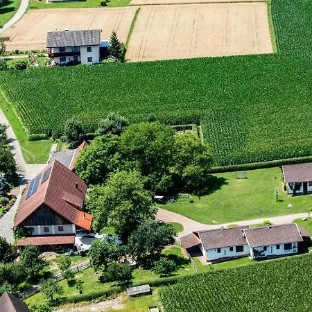 Erlebnisbauernhof Tschom * Sankt Kanzian am Klopeiner See